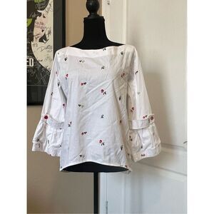 White French Hippocampe shirt with multicolored flowers